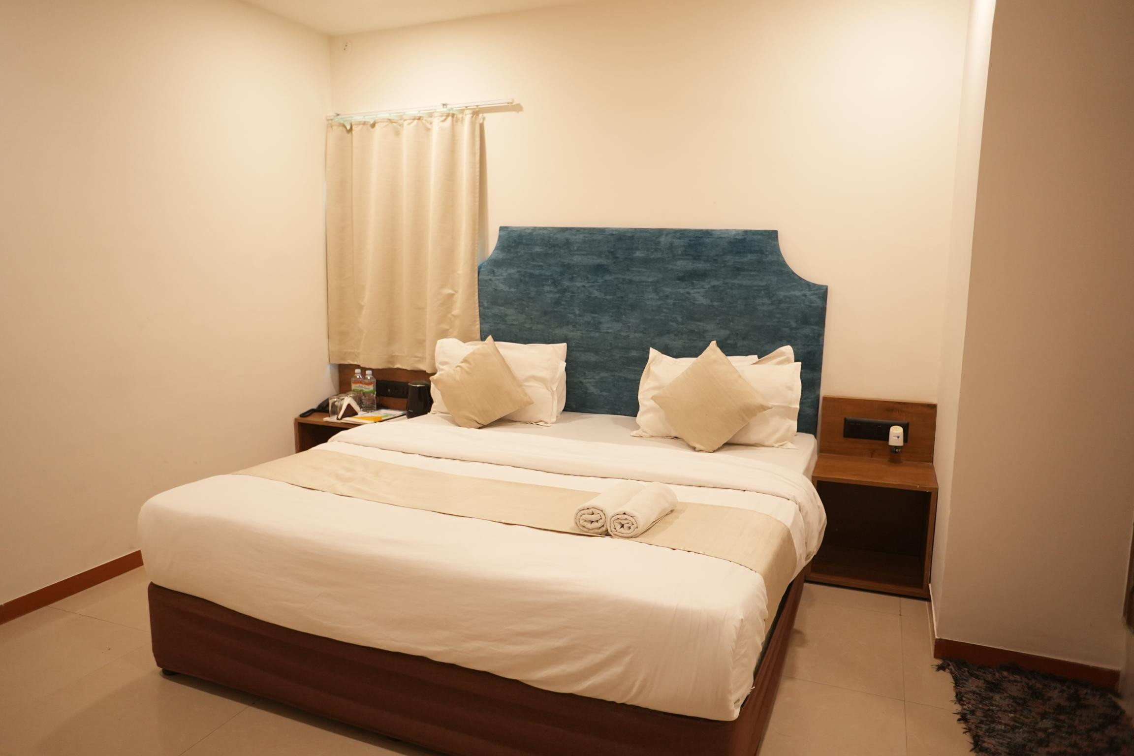 Hotel Silver Tree